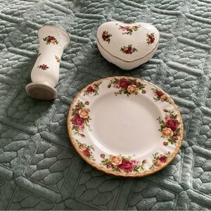 Royal Albert Floral Plate and Heart Vase Set